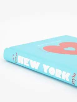 Boek Little Book of New York Discount