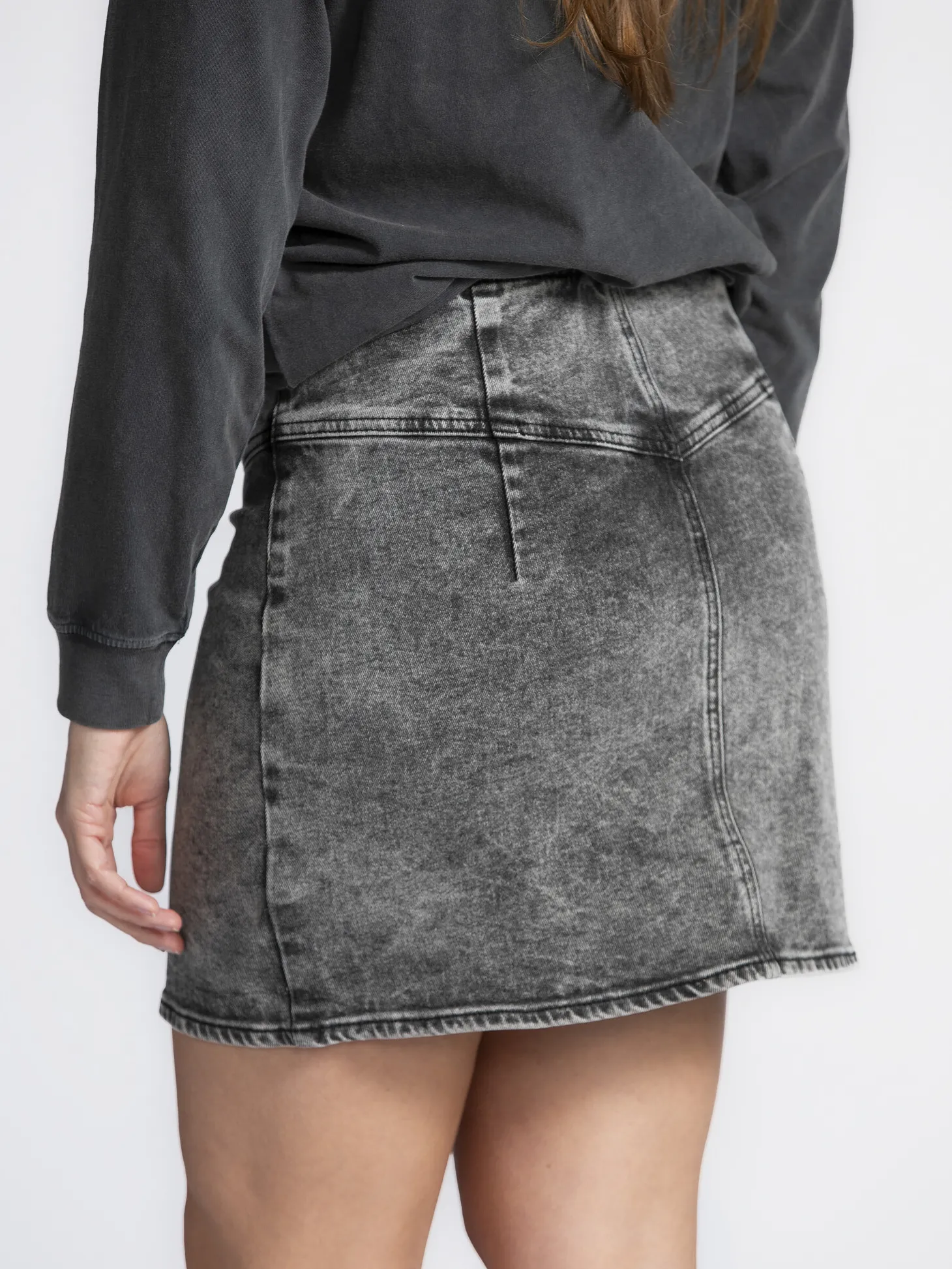 Edited Denim mini-rok Sadie Black+Grey Fashion