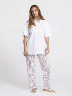 Les Soeurs Oversized T-shirt Lynn White Sale