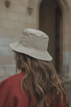 Les Soeurs Trench Bucket Hat Ashley Beige New
